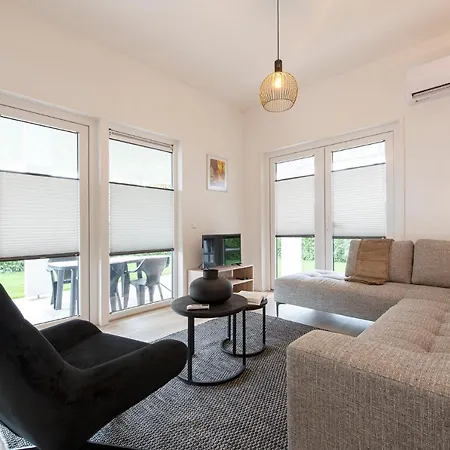 95, 2 King Size Bedden - Airco - Gelegen Aan De Kampina - Recreational Only * 奥斯特韦克