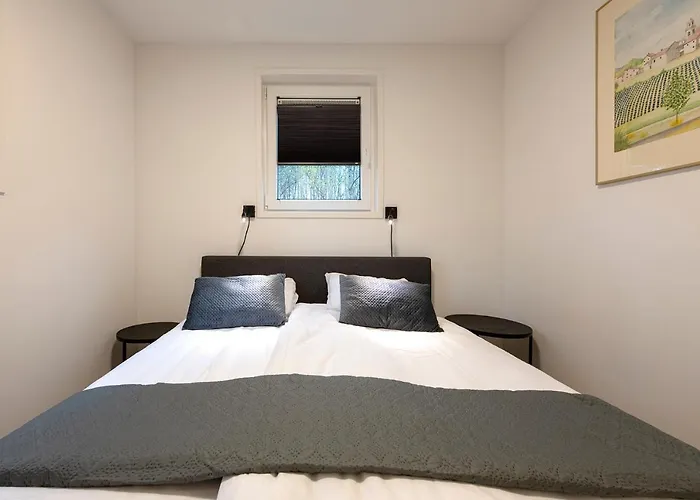 95, 2 King Size Bedden - Airco - Gelegen Aan De Kampina - Recreational Only Nyaraló