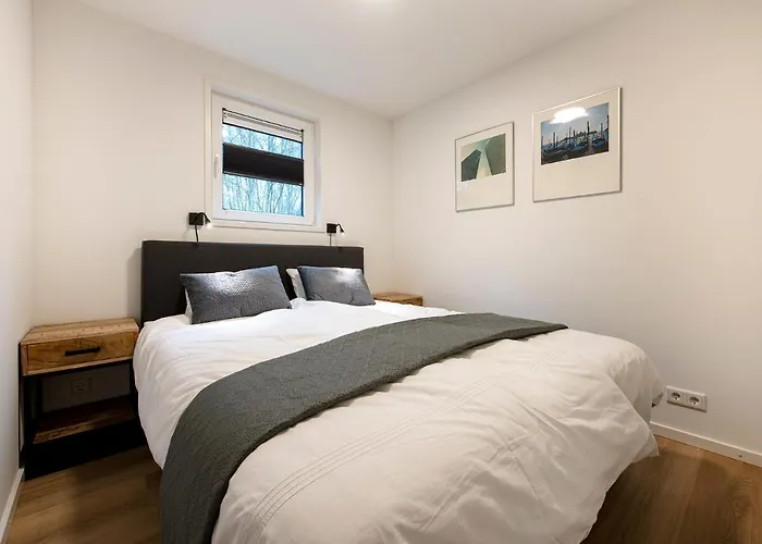 95, 2 King Size Bedden - Airco - Gelegen Aan De Kampina - Recreational Only Nyaraló